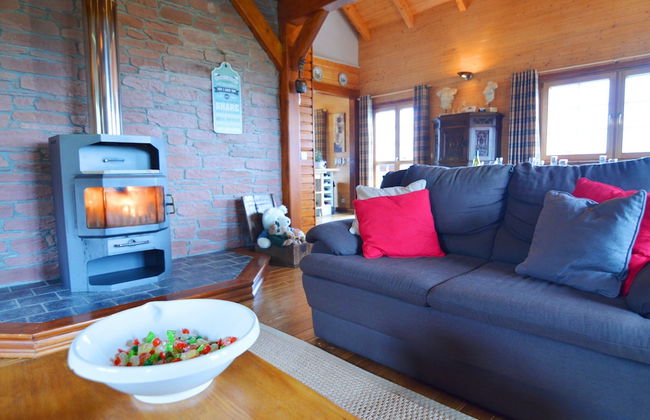 Affluent Chalet in Septon with Whirlpool, Sauna, Hot Tub - Foto 15