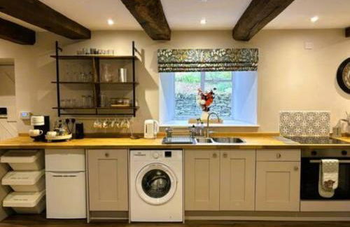 The Cottage at Sychnant Farm - Photo 11