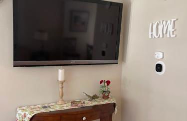 The Little Big House - Photo 7