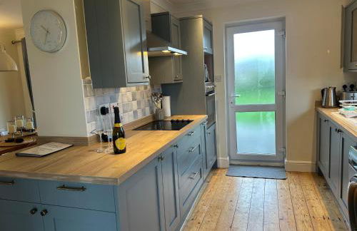 5 Edgebury - Photo 2