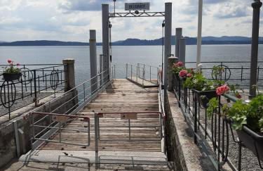 BMP APARTMENT GIOIOSA 1 terrazza vista Lago - Foto 15