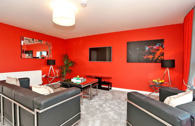 Amazing Aberdeen Home Close to the Coast - Photo 14