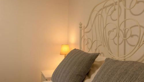 Chalet Hot Tub Lodge 3 by Interhome - Foto 4