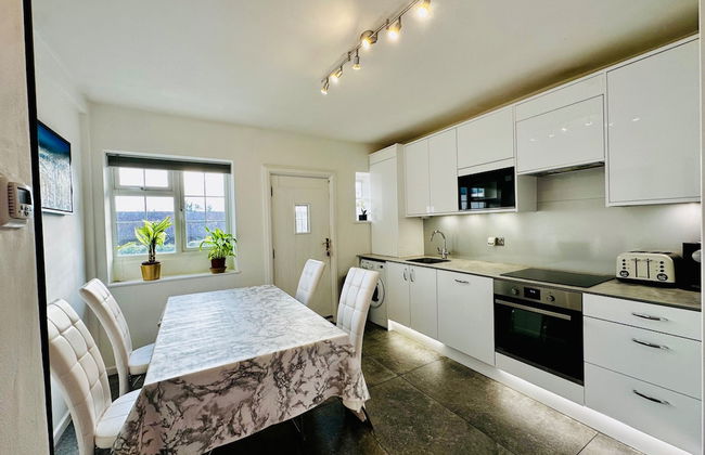 Gerrardscross - Stay4 - Parking - Petsok - Wembley - Foto 16