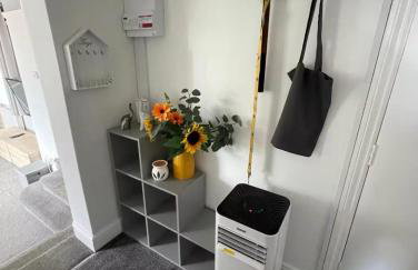 2 Bed Apartment Near Yeovil Hospital & Leonardo - Foto 22