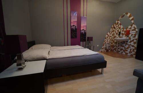 Heidelberg Apartments - Photo 32