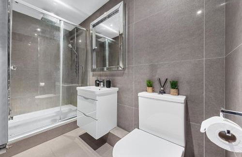 Wimbledon Two Bedroom Luxury Stays - Central London - Foto 3