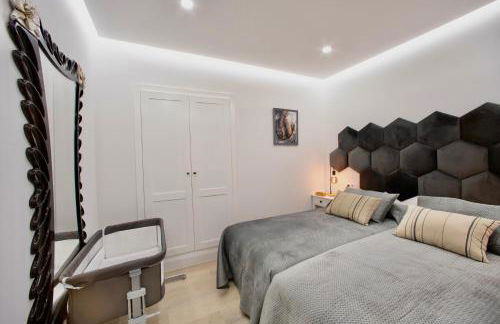 Cathedral Boutique by Lugo Collection - Foto 43