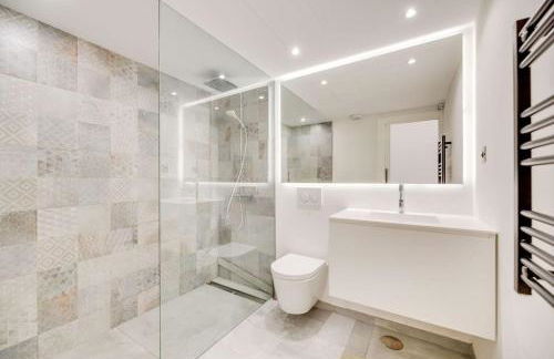 Luxury 5-Bedroom Townhouse in Puente Romano - Foto 3