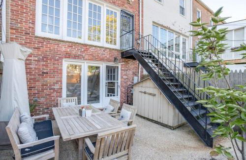 Sojourn Free Parking Capitol Hill - Foto 16