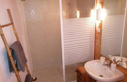 Studio 22 m2, terrasse vue montagne, dans propriété face au Lac du Salagou - Foto 10
