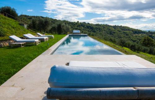 Luxury farmhouse "Villa Lidia Umbria - la dolce vita at its best! - Foto 13