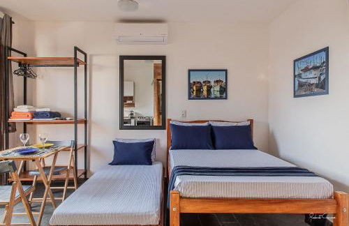 APART STUDIOS PONTAL - Aeroporto a 300 m - Praia 1,5 Km - Centro 2,5 Km - Cozinha Privativa - Mercado GBARBOSA e Padaria 450 m - Próx diversos Comércios a pé - Ar condic - Studios de 15 a 38 m2 Bem Equipados e Funcionais - Ideal Turismo e Trabalho - Foto 8