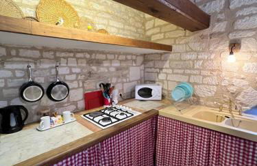 La Maison d'Alienor Les Valmurs - Foto 12