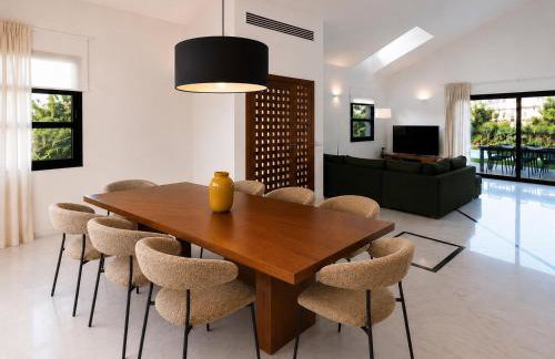 Gregorys Private Luxury Villa with Heated Pool & Gardens - Foto 11