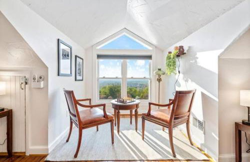 Foxfire - Secluded Zen Retreat with Spa & Views - Photo 15