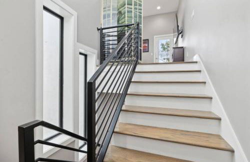 2mi Downtown Hot Tub Balcony 4 King Beds - Foto 40