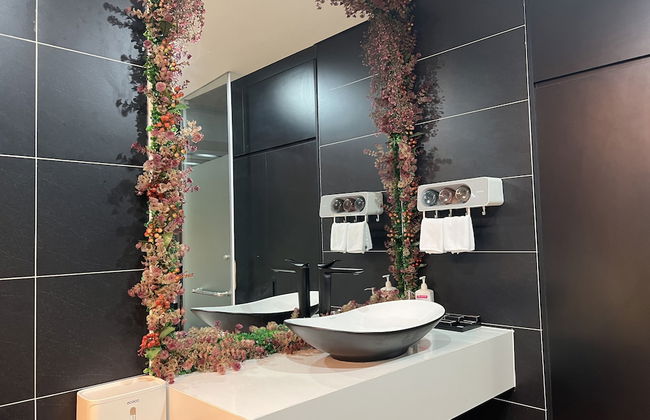 HALO ME Villa - Photo 29