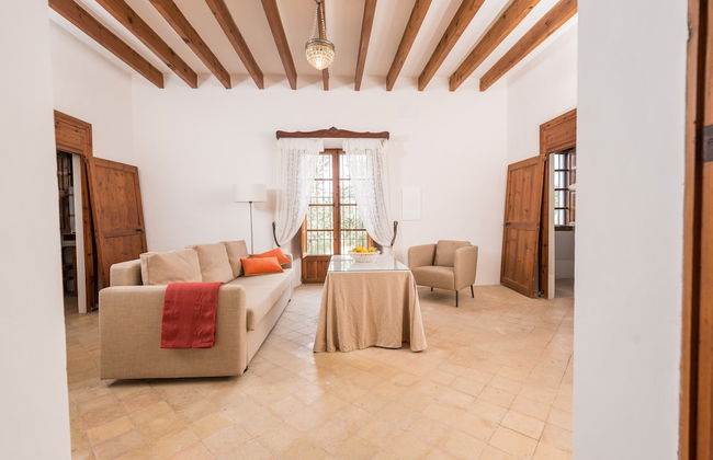 Cas Pilot in Santa Maria del Cam - Photo 12