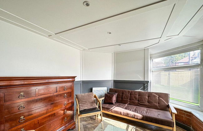 Beautiful Detached Villa - Jacuzzi Bath - Parking - Foto 31