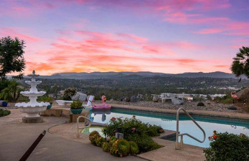 Sun&Star Studded Central Luxury with Hottub, Pool, Views - Foto 31