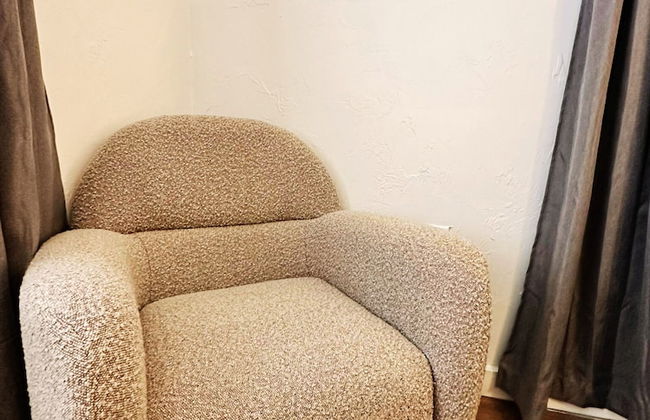 2br-newly Renovated Full Kitchen-3 Mins Asia Dist - Photo 28