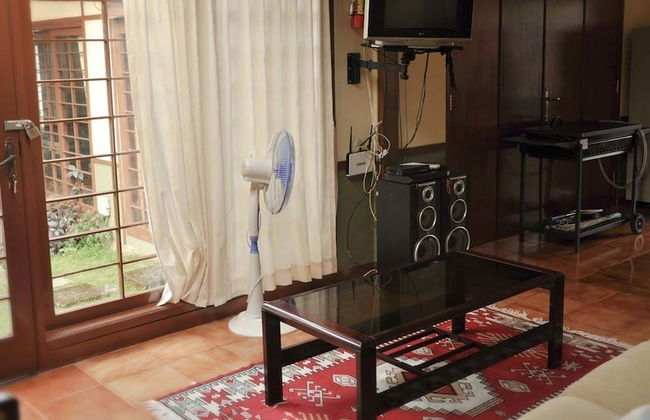 Villa Kota Bunga Ade - Photo 57