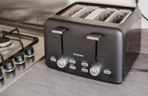 Modern and comfortable 3 bed house - Foto 56