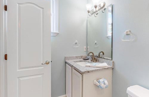 Dog & wedding-friendly home with private pool bikes & beach gear - Foto 11