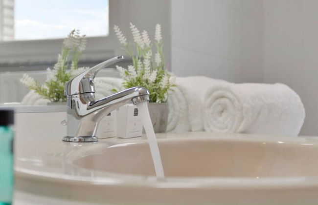 Spacious Bungalow With Garden Near the Beach sea - Photo 19