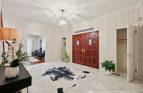 DC Luxury Retreat in Forest Spacious Full of Fun - Foto 17