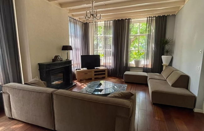 Characteristic House With Wellness in Augustinusga - Foto 15