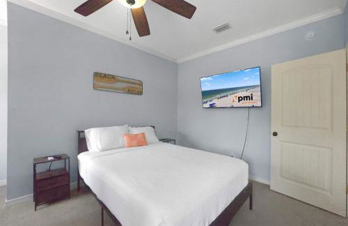 Spacious Foley Retreat Sleeps 12 Game Room Theater - Photo 23