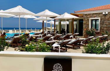 Messina Resort Hotel - Photo 9