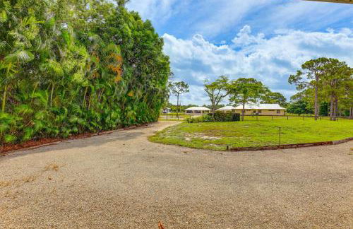 Cozy Palm City Home on 5-Acre Working Farm - Foto 23