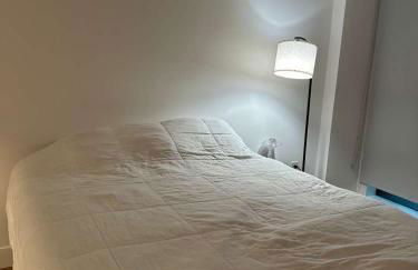 Bright, Modern Studio in White Plans - Foto 26