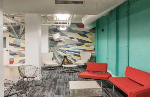 Beautiful 2BR2BA in Bldg connected to Skywalk - Foto 13