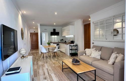 Casa Elsa with Free Parking - Photo 1