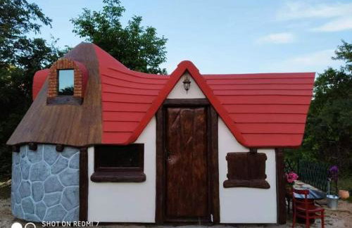 Immaculate 2-bed Cottage Near Krka Waterfalls - Foto 45