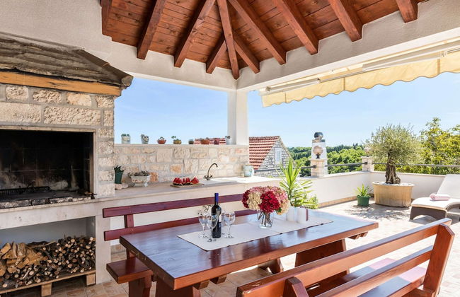 Luxurious Villa in Selca With Pool - Foto 20