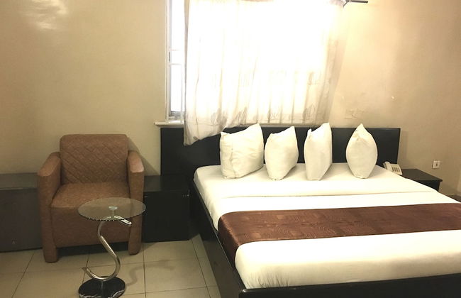 E-Apartments - Photo 9