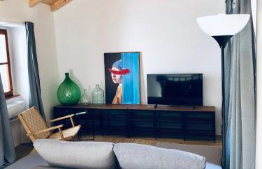 SeaYou!***Charming 1-bedroom rental unit in the old city center of Cres - Foto 11