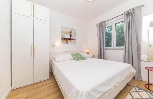 Amazing Apartment In Jadrija With Wifi - Foto 19