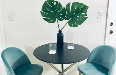 LOCATION! Apartment in Coconut Grove with parking - Foto 10