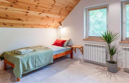 Beautiful Home In Korzkiew With Sauna - Foto 14