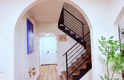 Minutes to ONT Airport And Entire Home With Billiards - Foto 72