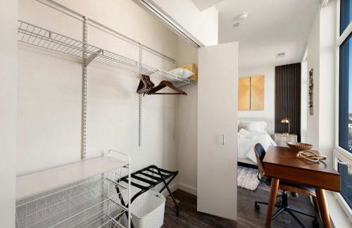 Luxury 2BD-2BA View-Gym-Rooftop - Foto 38