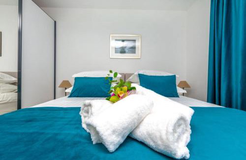 Modern Casa di Lucija with heated pool, near Airport, own parking - Foto 16