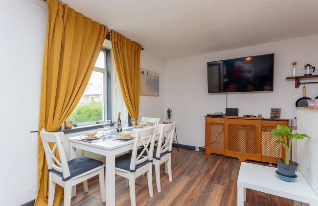 Entire Lovely Modern Scottish Cottage - Photo 11