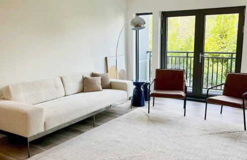 Modern Furnished Apartment in Heart of Quincy - Foto 1